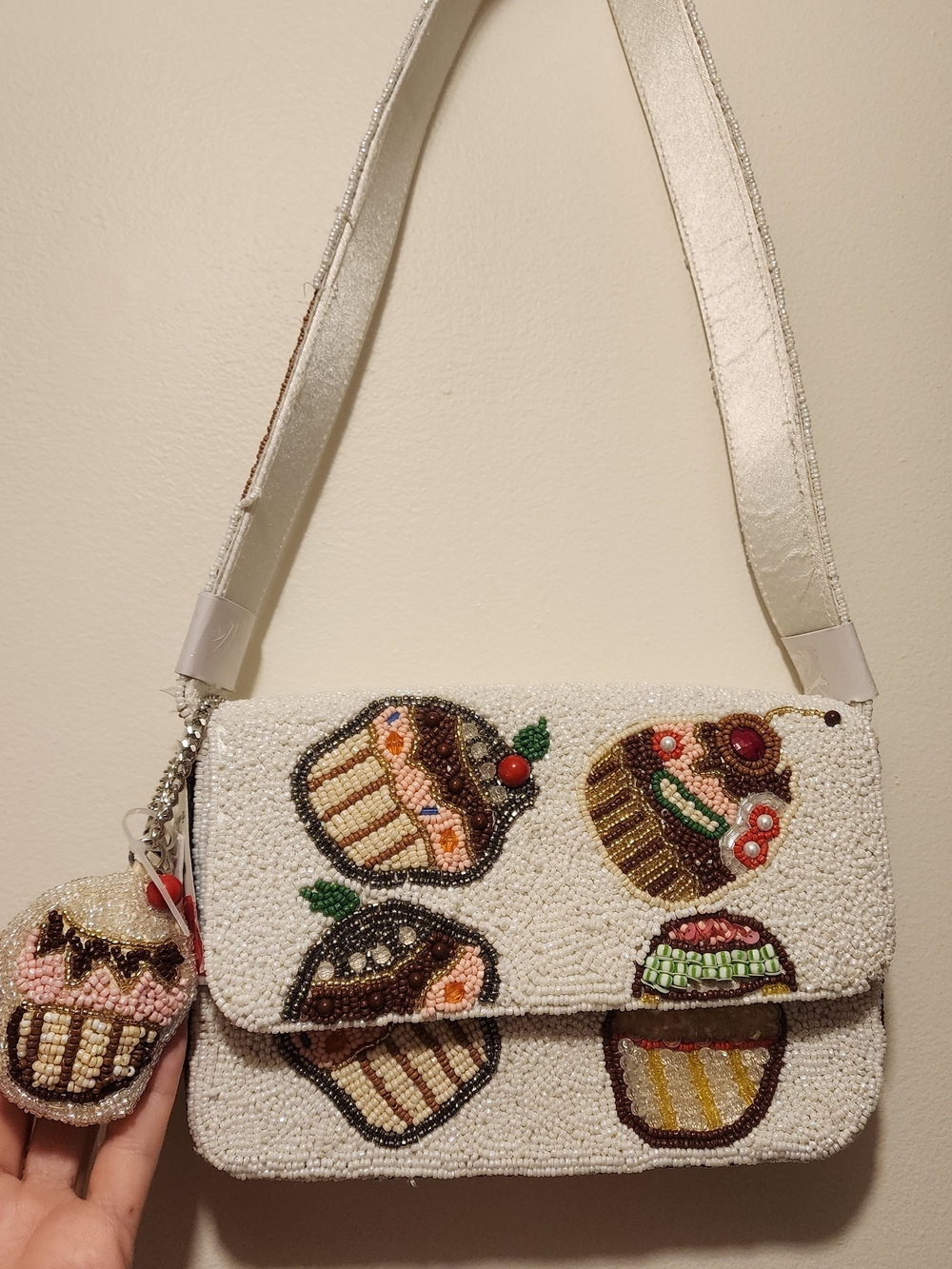 Beaded Cupcake Crossbody Bag - White
